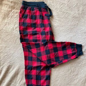 NWOT Cotton Plaid/Flannel Pajama Jogger Pants | Black and Red XL | Stars Above
